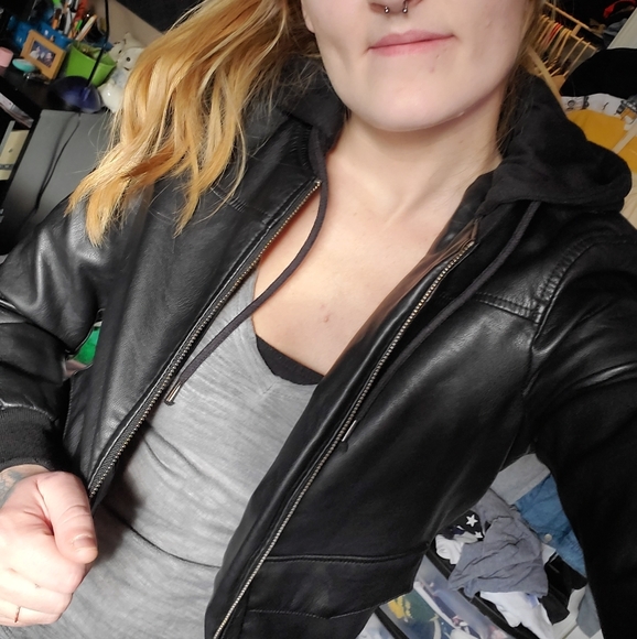 Levi's Jackets & Blazers - Levi's Leather Jacket